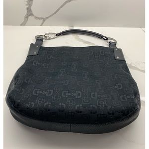 Authentic Gucci Fabric Sholder Purse